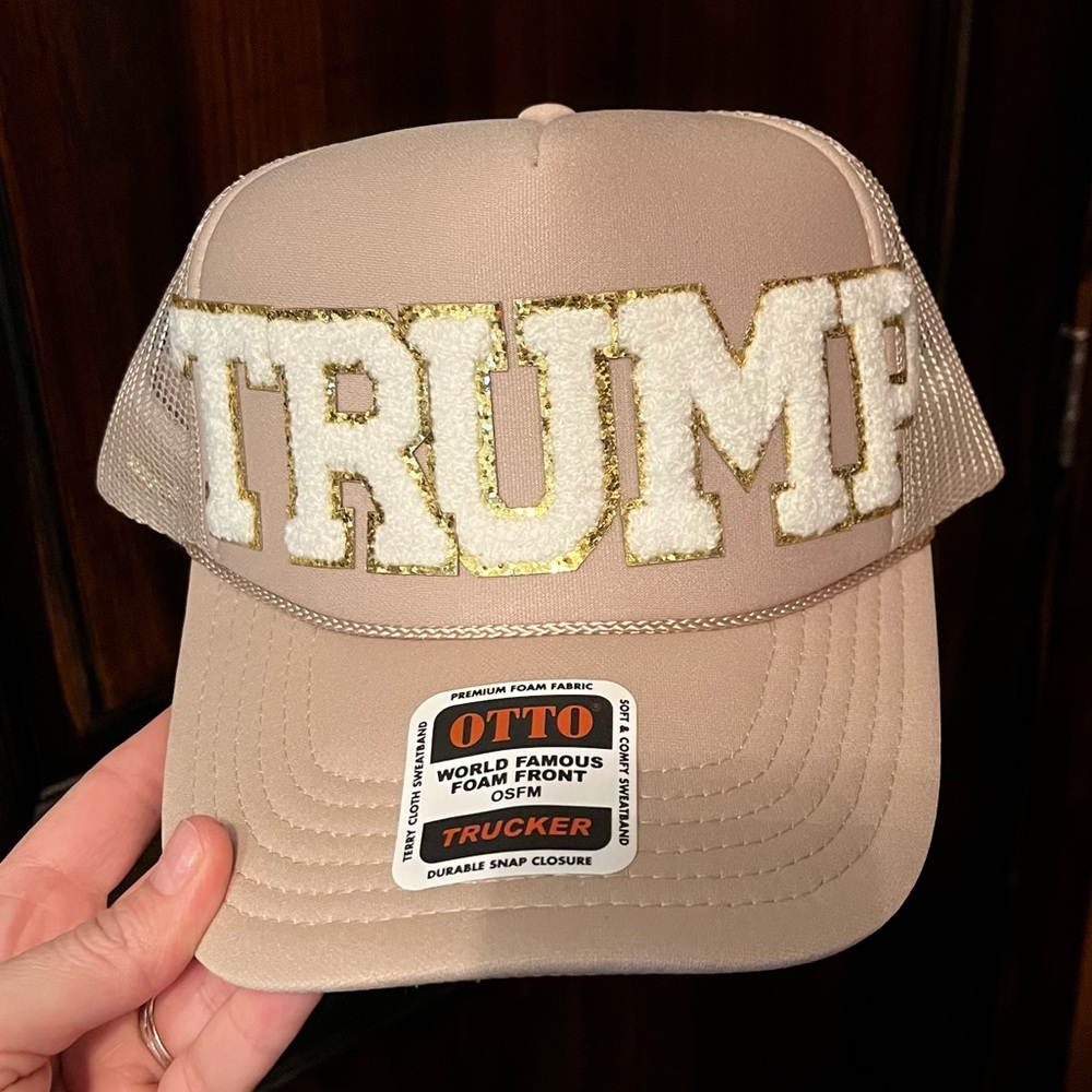 Chenile Trump 🇺🇸 Trucker Hat